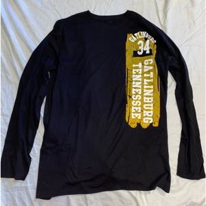 Gatlinburg Tennessee long sleeve shirt XL